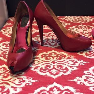 Sexy red platform peep toes!!